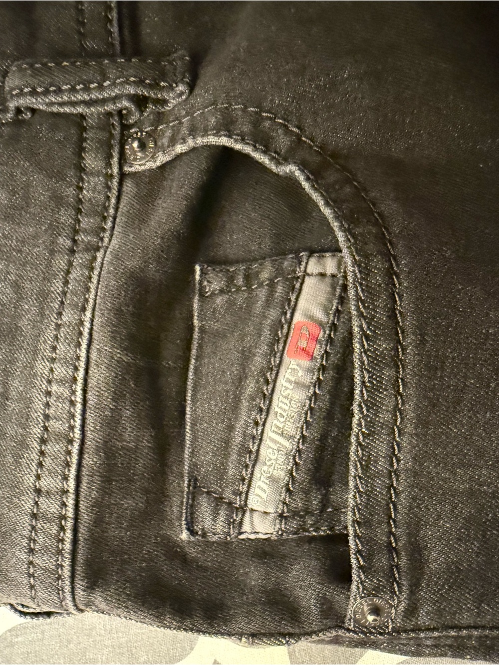 Diesel Slim Men's Black Jeans with Red Pocket Accent